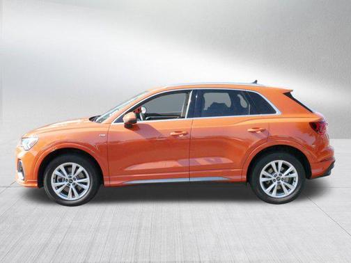 2023 Audi Q3 Premium 45 TFSI S line quattro Tiptronic
