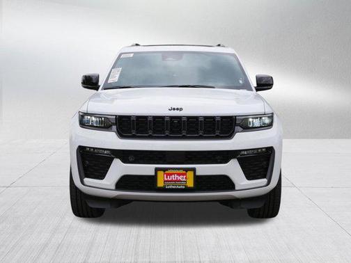 Bright White Clearcoat 2026 Jeep Grand Cherokee L Limited