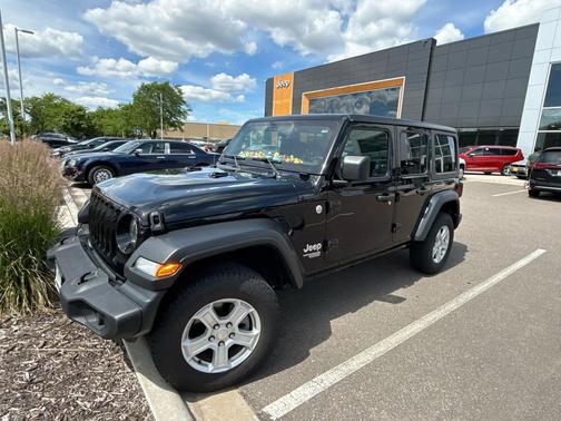Black Clearcoat 2020 Jeep Wrangler Unlimited Sport