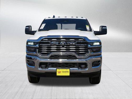 2025 RAM 2500 Tradesman Crew Cab 4x4 8' Box