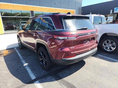 2022 Jeep Grand Cherokee Limited X
