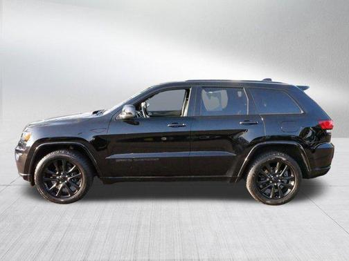 2017 Jeep Grand Cherokee Altitude