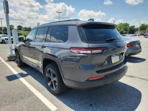 2022 Jeep Grand Cherokee L Altitude