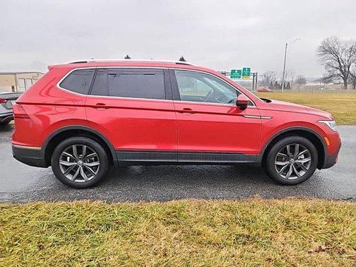 2022 Volkswagen Tiguan 2.0T SE 4MOTION