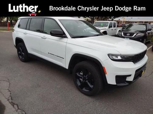 Bright White Clearcoat 2025 Jeep Grand Cherokee L Altitude