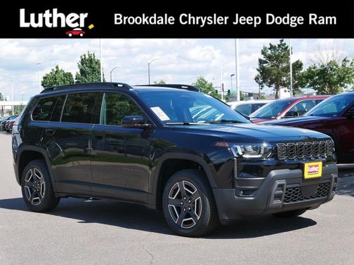 Diamond Black Crystal Pearlcoat 2026 Jeep Cherokee Limited