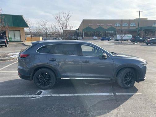2023 Mazda CX-9 Carbon Edition