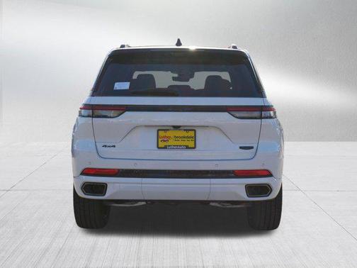 2025 Jeep Grand Cherokee Summit