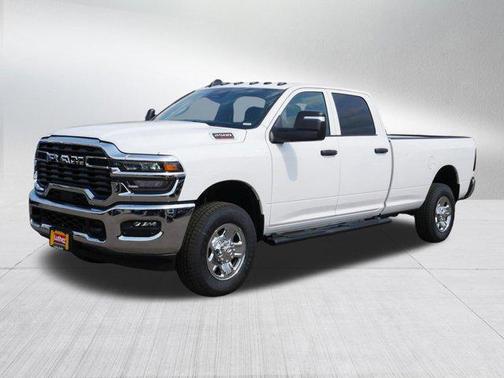 Bright White Clearcoat 2026 RAM 2500 Tradesman Crew Cab 4x4 8' Box