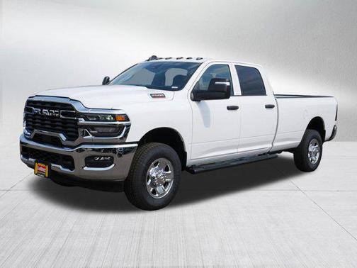 Bright White Clearcoat 2026 RAM 2500 Tradesman Crew Cab 4x4 8' Box