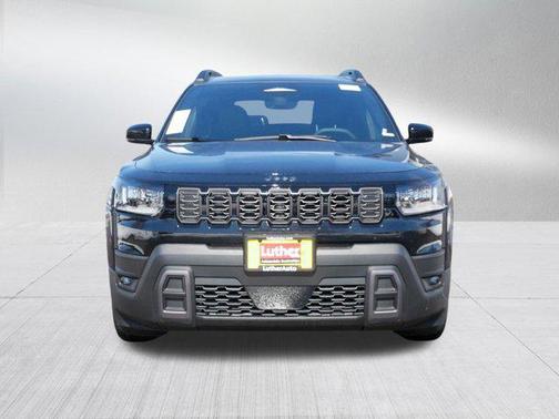 Diamond Black Crystal Pearlcoat 2026 Jeep Cherokee Limited