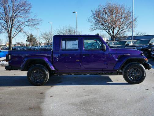 2026 Jeep Gladiator Sport S
