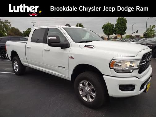 Bright White Clearcoat 2024 RAM 2500 Big Horn Crew Cab 4x4 6'4' Box