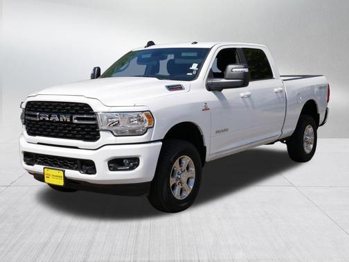 Bright White Clearcoat 2024 RAM 2500 Big Horn Crew Cab 4x4 6'4' Box