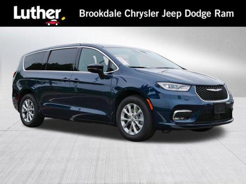 2025 Chrysler Pacifica L