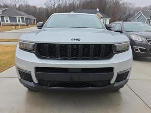Silver Zynith 2023 Jeep Grand Cherokee L Limited
