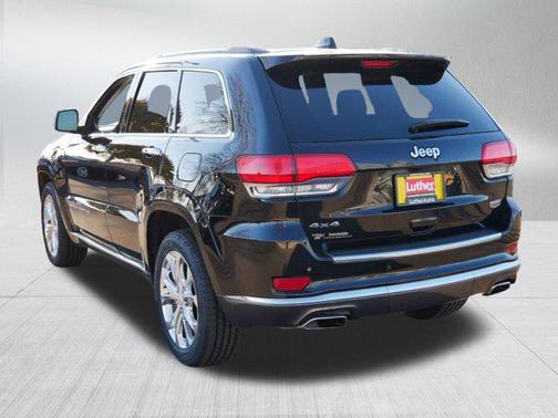 2021 Jeep Grand Cherokee Summit