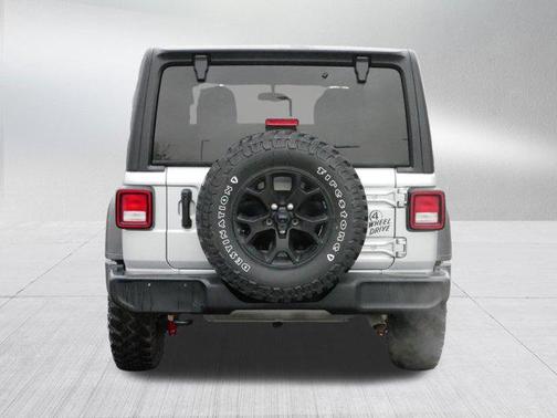 2022 Jeep Wrangler Willys