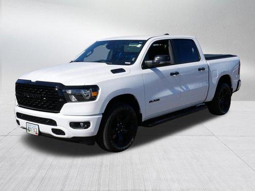 Bright White Clearcoat 2023 RAM 1500 Big Horn/Lone Star