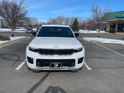 2023 Jeep Grand Cherokee Overland