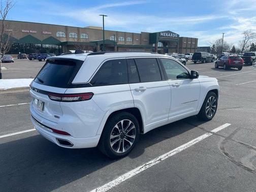 2023 Jeep Grand Cherokee Overland
