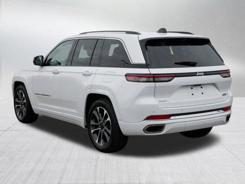 2023 Jeep Grand Cherokee Overland