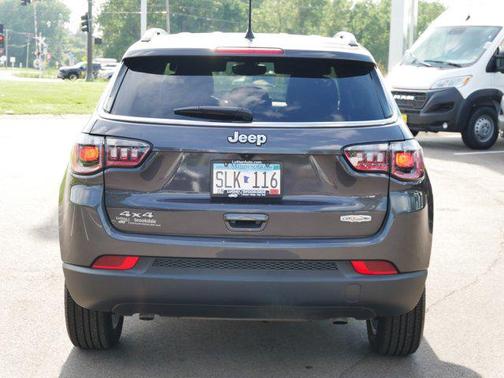2024 Jeep Compass Latitude Lux
