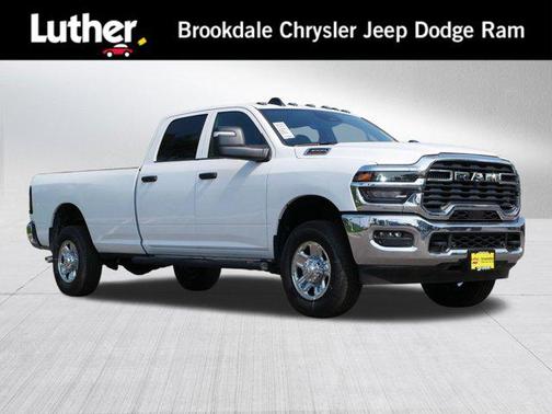 2025 RAM 3500 Tradesman Crew Cab 4x4 8' Box