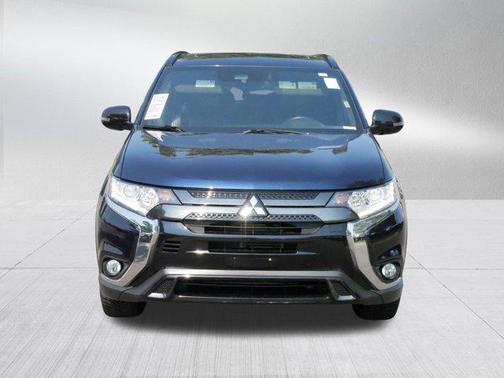 2020 Mitsubishi Outlander LE