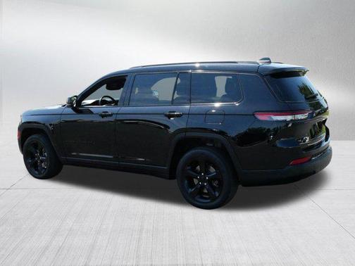 2022 Jeep Grand Cherokee L Altitude