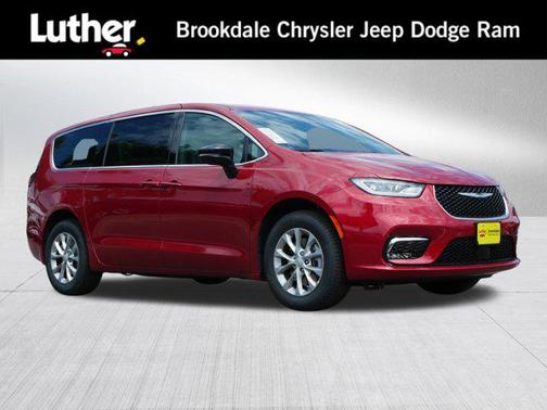 2025 Chrysler Pacifica L