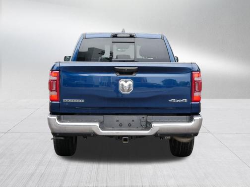 Patriot Blue Pearlcoat 2023 RAM 1500 Big Horn/Lone Star