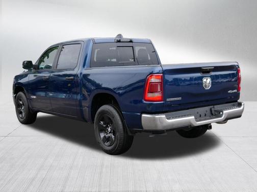Patriot Blue Pearlcoat 2023 RAM 1500 Big Horn/Lone Star