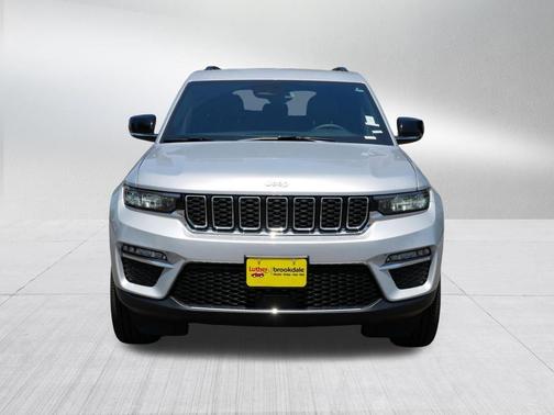 Silver Zynith 2025 Jeep Grand Cherokee Limited