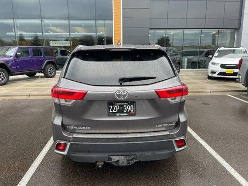 2018 Toyota Highlander Limited Platinum
