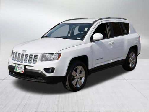 Bright White Clearcoat 2015 Jeep Compass Latitude