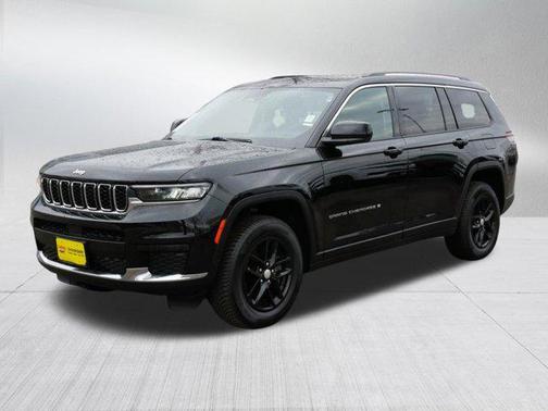 2022 Jeep Grand Cherokee L Laredo