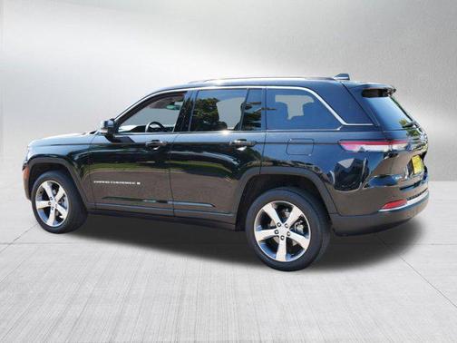 2022 Jeep Grand Cherokee Limited X
