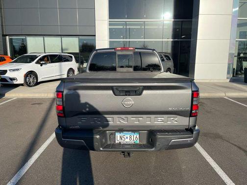 2022 Nissan Frontier SV