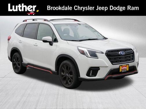 Crystal White Pearl 2024 Subaru Forester Sport