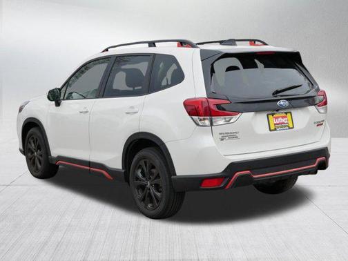 Crystal White Pearl 2024 Subaru Forester Sport