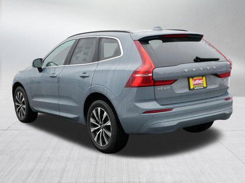 2023 Volvo XC60 B5 Core