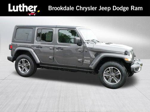 2023 Jeep Wrangler 4-Door Sahara 4x4
