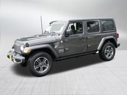 2023 Jeep Wrangler 4-Door Sahara 4x4