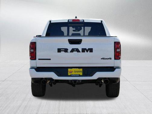 Bright White Clearcoat 2026 RAM 1500 Big Horn/Lone Star