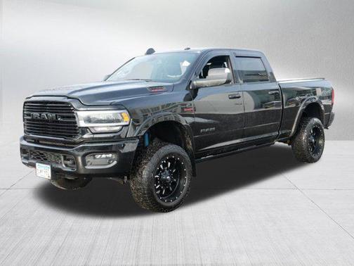 2022 RAM 2500 Laramie Crew Cab 4x4 6'4' Box