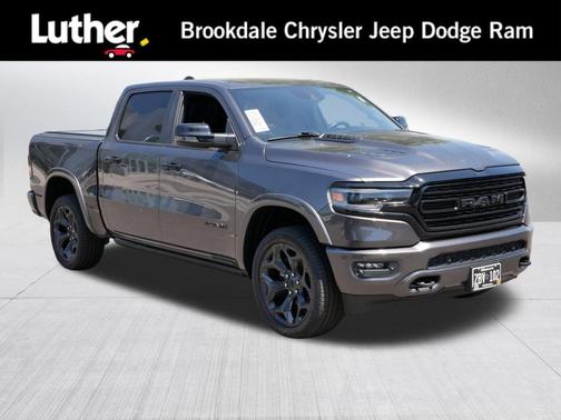 Granite Crystal Metallic Clearcoat 2024 RAM 1500 Limited