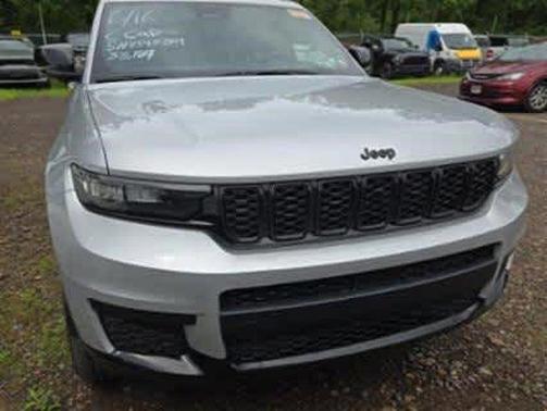 2022 Jeep Grand Cherokee L Altitude
