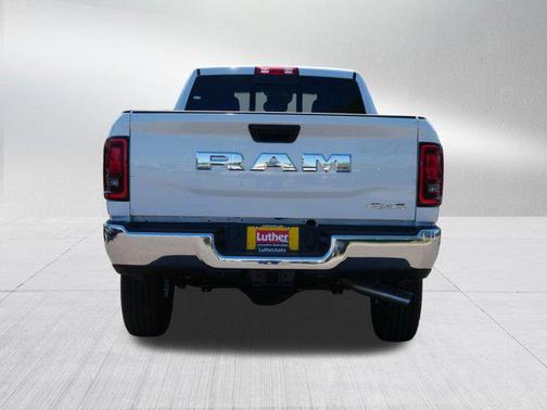 Bright White Clearcoat 2026 RAM 2500 Tradesman Crew Cab 4x4 8' Box