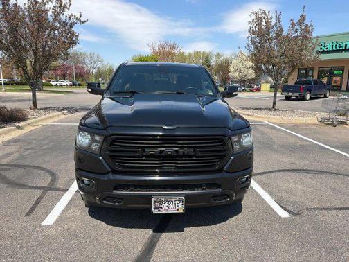 Diamond Black Crystal Pearlcoat 2021 RAM 1500 Big Horn/Lone Star